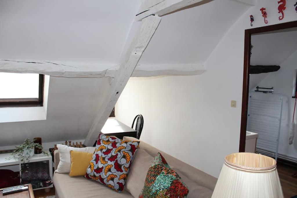 Charmant Appartement Vieux Тур Экстерьер фото