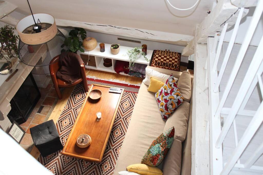 Charmant Appartement Vieux Тур Экстерьер фото
